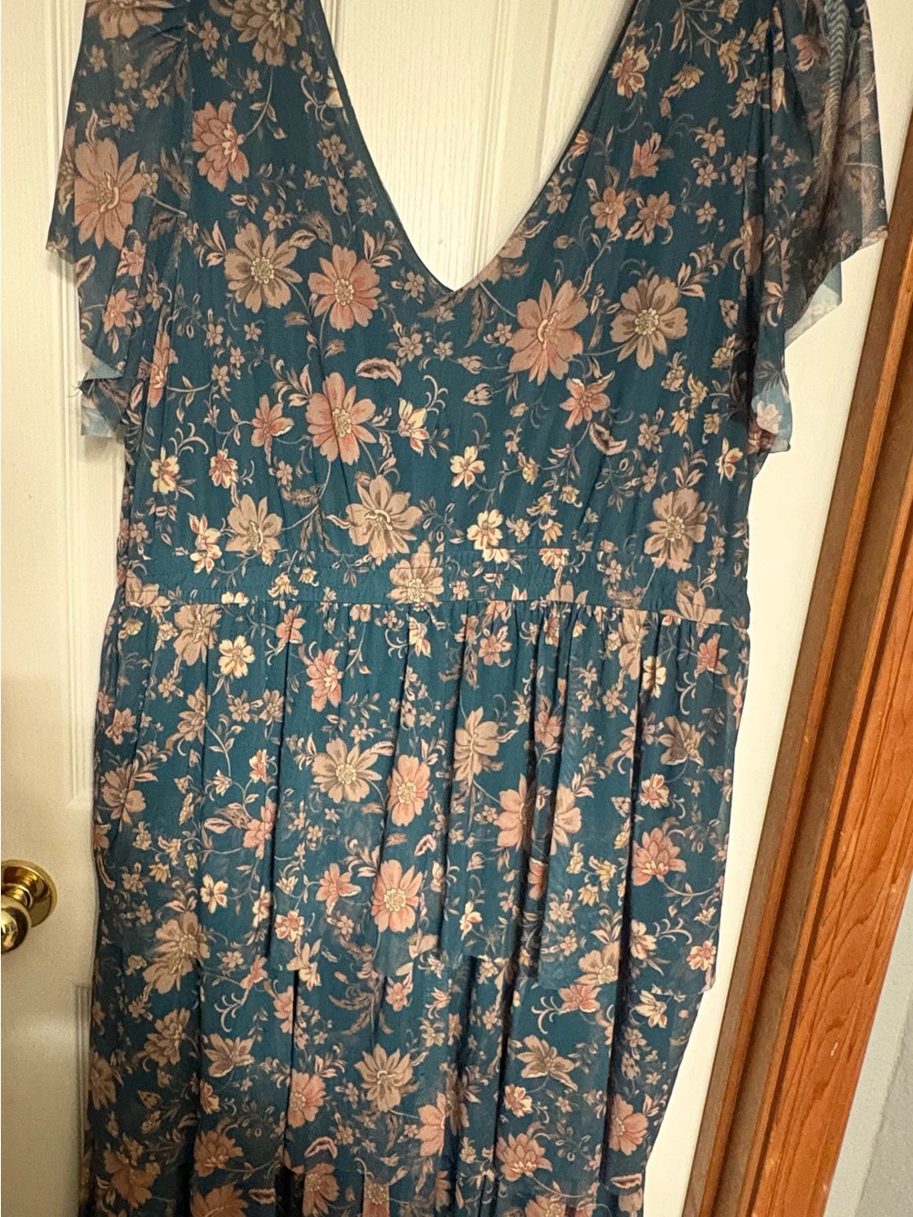 Maurices green Floral V-Neck elastic Waist, ruffle dress 2x!